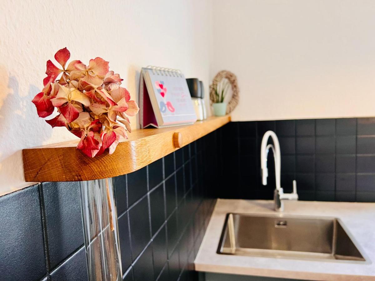 Kuschelige Helle Ferienwohnung Гота Екстериор снимка